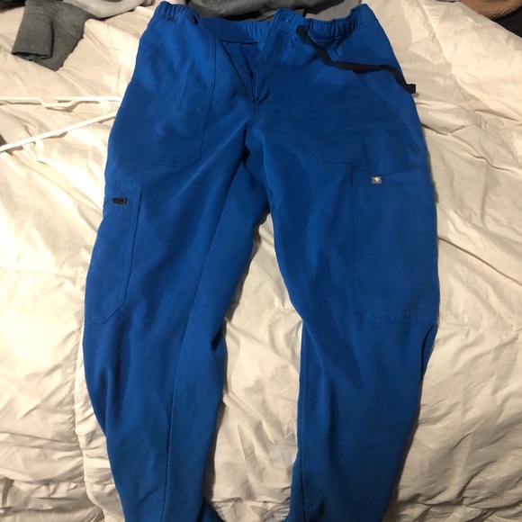 Men’s fig scrub bottoms